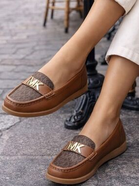 MICHAEL MICHAEL KORS  Leather and Signature Logo Loafer